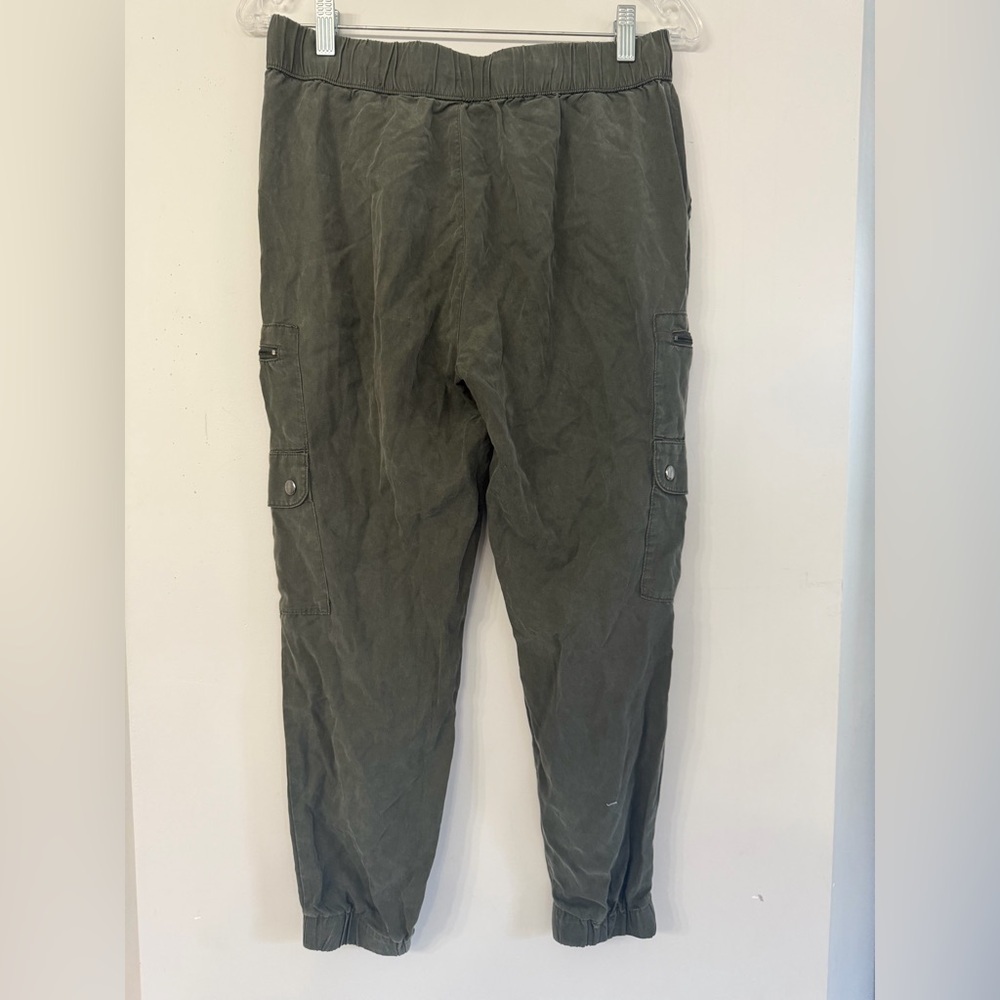 Banana Republic Women’s Small Gray Green Silk Feel Cargo Drawstring Jogger Pants - Picture 4 of 8